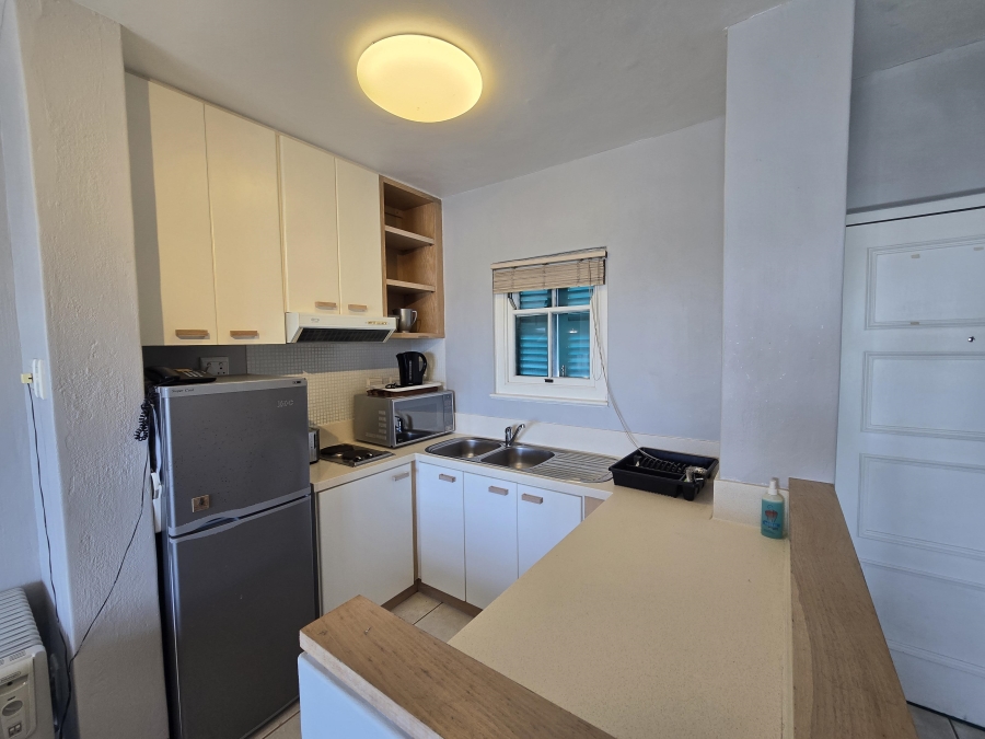 To Let 1 Bedroom Property for Rent in Mykonos Western Cape